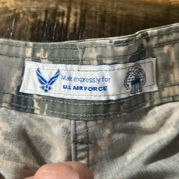 US Air Force USAF Mens Utility Digital Camo Trousers Green - Picture 4 of 8
